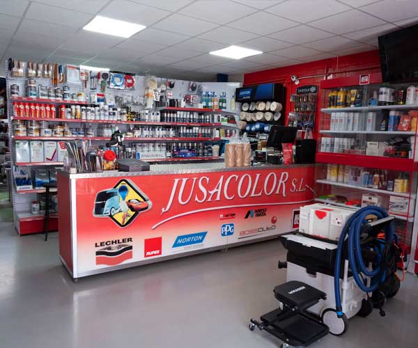Entrada a la tienda de Jusacolor